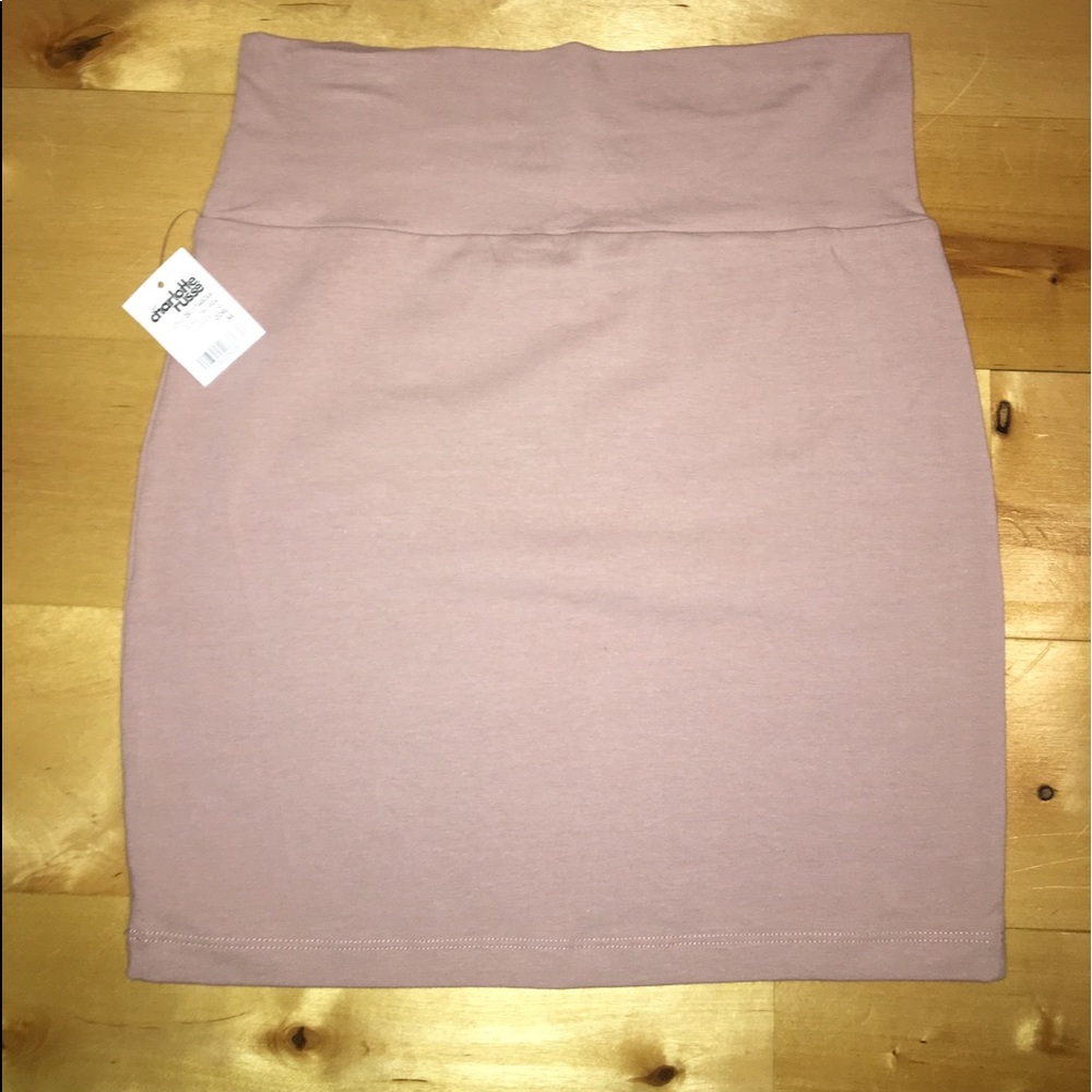 **SOLD** Taupe body-con pencil skirt